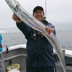 釣船：釣人家にて船太刀魚　