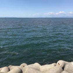 台風後のショアジギ