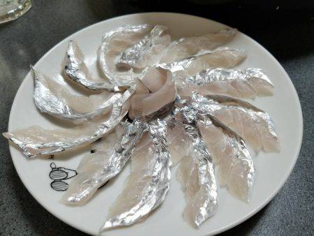 仕事帰りに台風到着前にワインド太刀魚