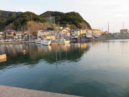 アジ狙いも不発