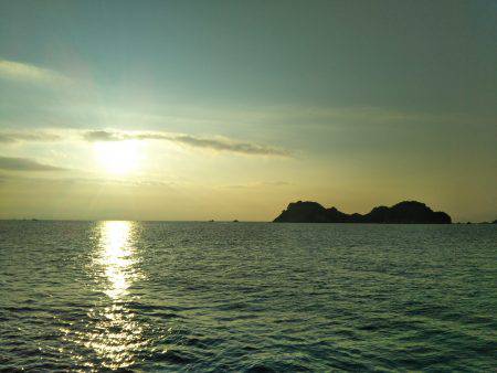 阿南市の辰巳でタチウオとサゴシ