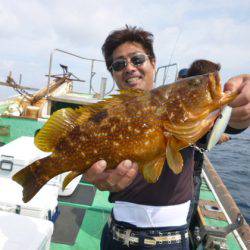 真祐丸 (しんゆうまる) 釣果