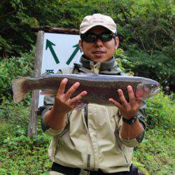 小菅トラウトガーデン 釣果