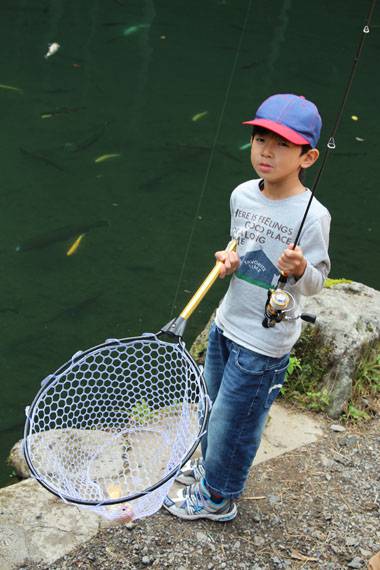 小菅トラウトガーデン 釣果