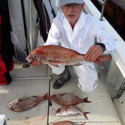 釣り船くわだ 釣果