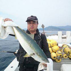 エンペラー 釣果