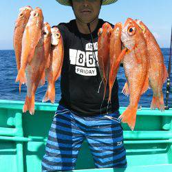 モンロー号 釣果