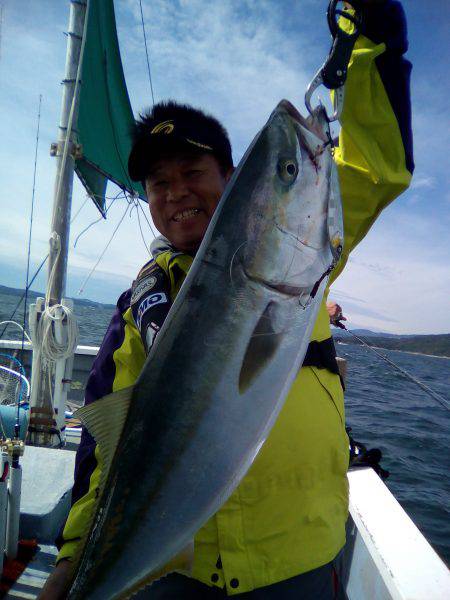 ファイヤードルフィン 釣果