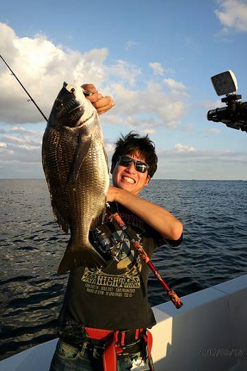 フルコンタクト 釣果