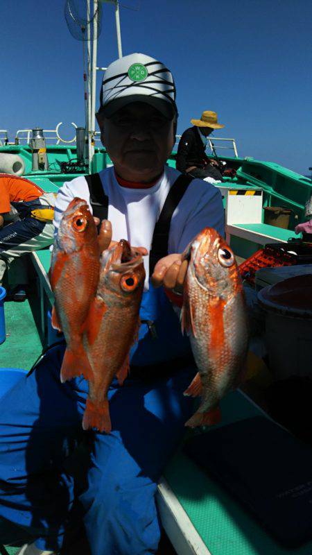 モンロー号 釣果