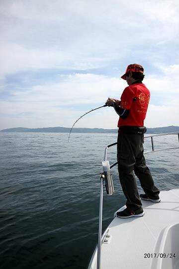フルコンタクト 釣果