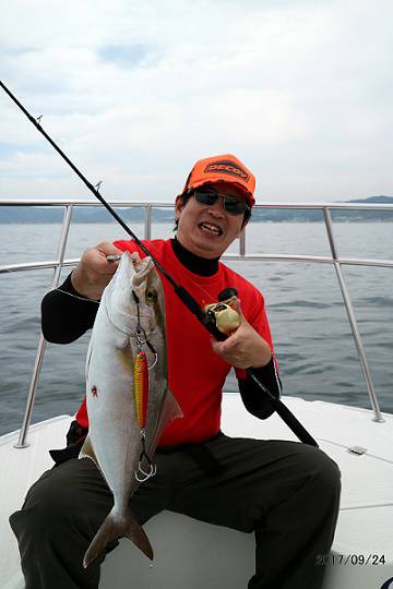 フルコンタクト 釣果