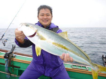 真祐丸 (しんゆうまる) 釣果