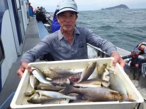 石川丸 釣果