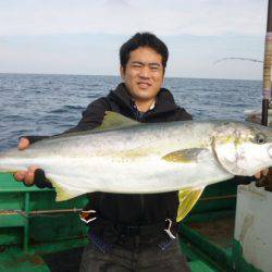 真祐丸 （しんゆうまる） 釣果