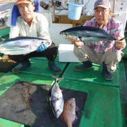 真祐丸 （しんゆうまる） 釣果