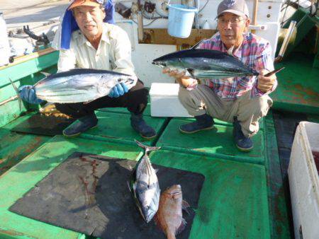 真祐丸 （しんゆうまる） 釣果