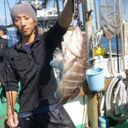 真祐丸 (しんゆうまる) 釣果