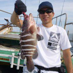 真祐丸 (しんゆうまる) 釣果