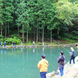 小菅トラウトガーデン 釣果