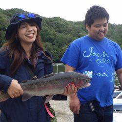 フィッシングレイクたかみや 釣果