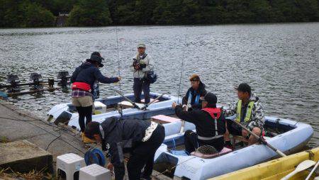 フィッシングレイクたかみや 釣果