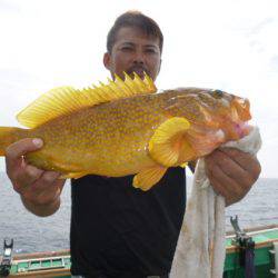 真祐丸 (しんゆうまる) 釣果