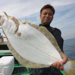 真祐丸 (しんゆうまる) 釣果