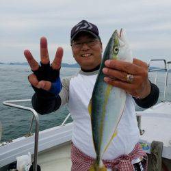 遊漁船 ニライカナイ 釣果