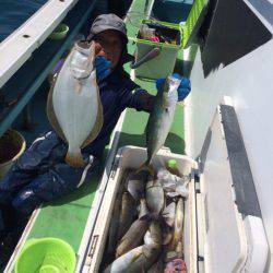 丸万釣船 釣果