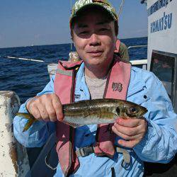 金沢八景鴨下丸 釣果