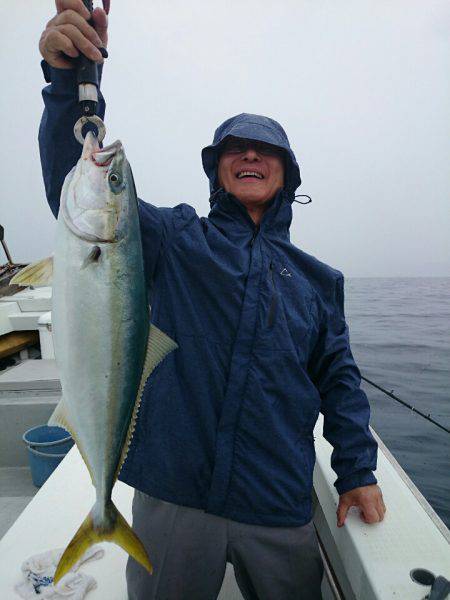 エンペラー 釣果