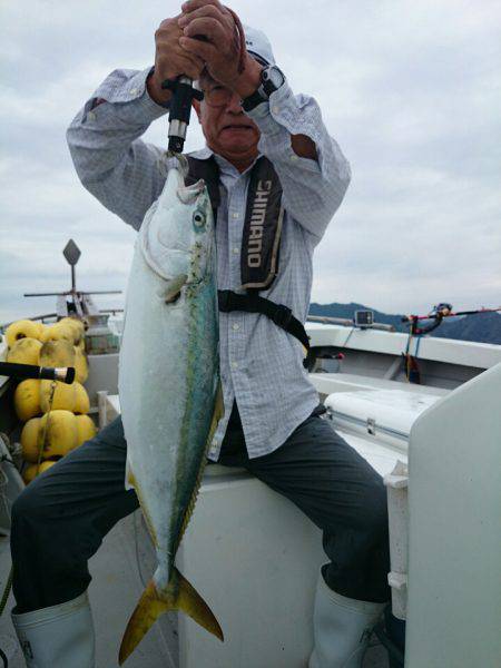 エンペラー 釣果