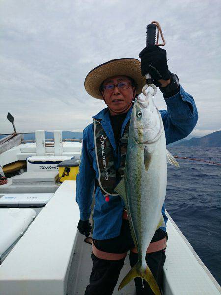 エンペラー 釣果