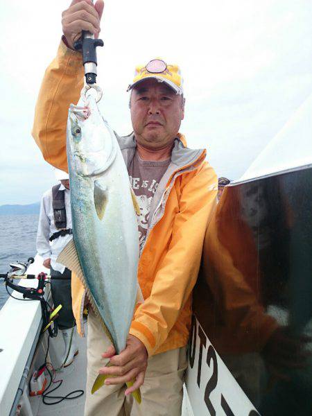 エンペラー 釣果