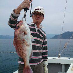 エンペラー 釣果