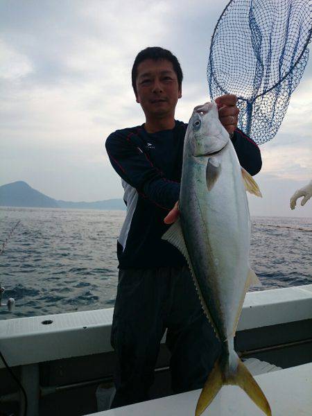 エンペラー 釣果