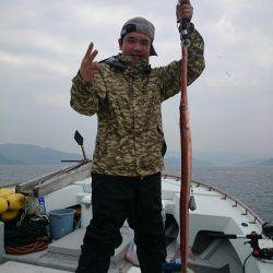 エンペラー 釣果