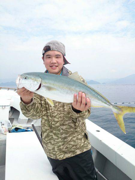 エンペラー 釣果