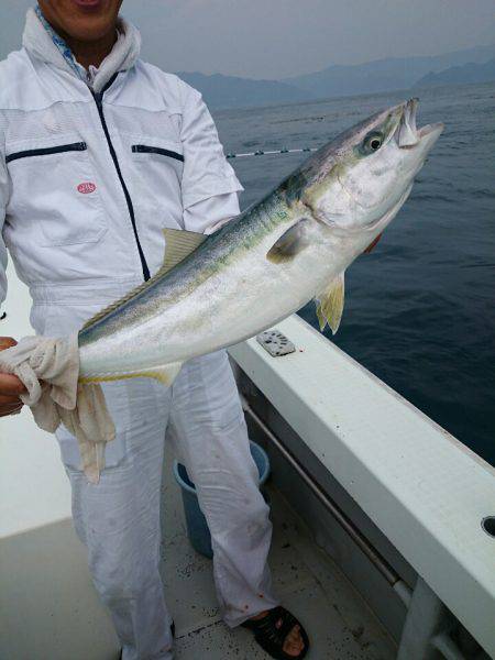 エンペラー 釣果