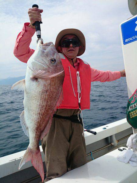 エンペラー 釣果