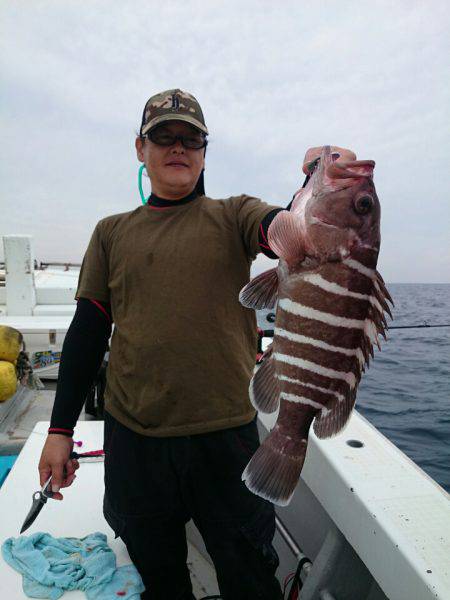 エンペラー 釣果