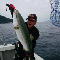 エンペラー 釣果