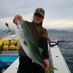 エンペラー 釣果