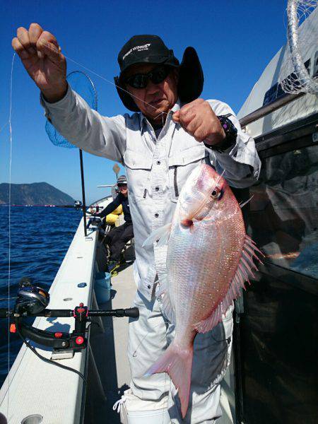 エンペラー 釣果