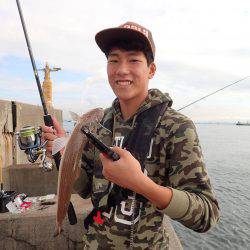 本日もたまや渡船で沖堤防♪