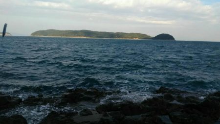 爆風吹く夜明け