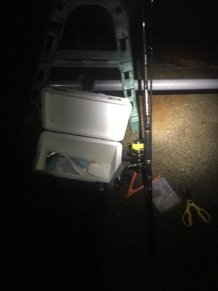 雨の中ボウズは逃れました