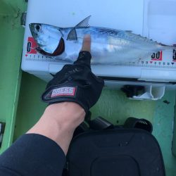 青木丸で大漁！