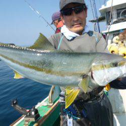 真祐丸 （しんゆうまる） 釣果